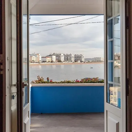 Casa Azul T3 Com Vista Sobre A Baia *