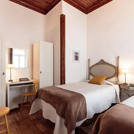 Casa Azul T3 Com Vista Sobre A Baia Holiday home *